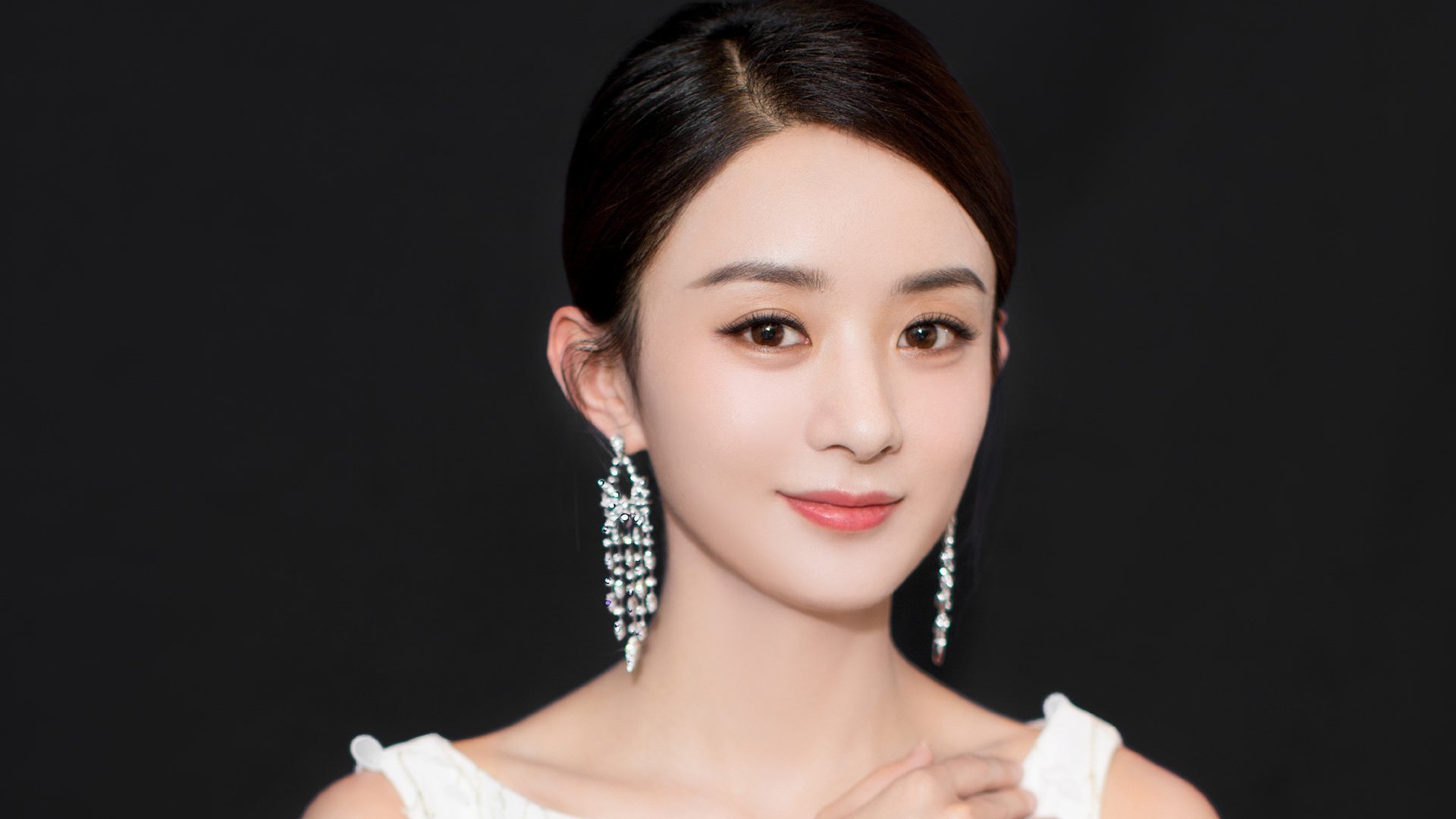 爱游戏下载-多地建立足球“校长”制，推动校园足球专业化发展，校园足球健全工作机制